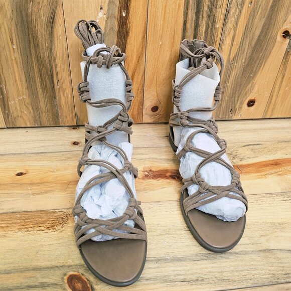 Breckelles NEW Rita-72 Strappy Gladiator Sandals - Picture 3 of 8